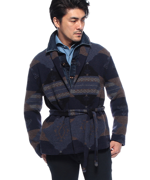 BRILLA per il gusto（ブリッラペルイルグースト）の「DREW&CO. / ネイティブ ベルテッドニット（ニット/セーター・メンズ・インディゴブルー/グレー・X-SMALL/SMALL/LARGE/MEDIUM）」の2枚目の写真