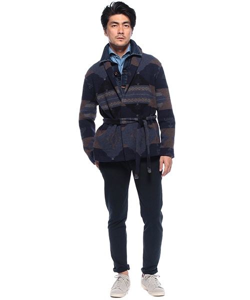 BRILLA per il gusto（ブリッラペルイルグースト）の「DREW&CO. / ネイティブ ベルテッドニット（ニット/セーター・メンズ・インディゴブルー/グレー・X-SMALL/SMALL/LARGE/MEDIUM）」の4枚目の写真