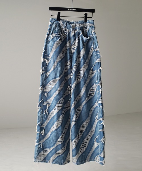 me+em select(ミームセレクト)の「※※【 2color / 4size 】バイカラーカットフリンジダメージワイドデニム / bicolor cut fringe damaged wide denim(デニムパンツ・レディース・ブラック/ブルー・SMALL/MEDIUM/LARGE/X-LARGE)」の22枚目の写真