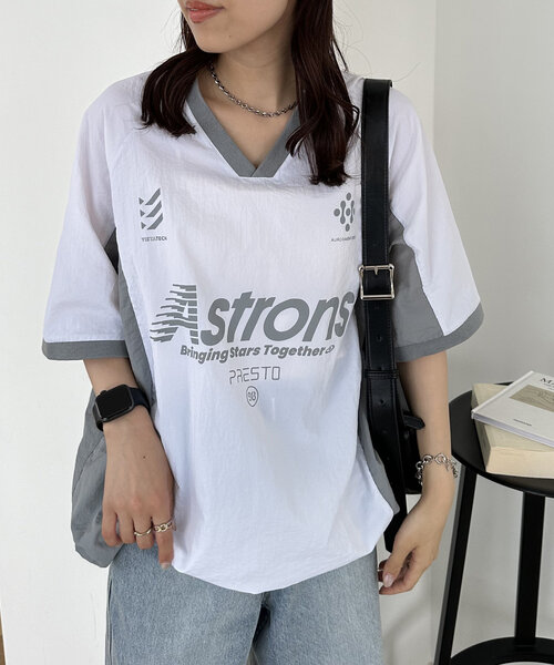 DISCOAT（ディスコート）の「【ユニセックス】配色ナイロン半袖スウェットシャツ《WEB限定》（シャツ/ブラウス・レディース・ネイビー/オフホワイト/グレイッシュベージュ・FREE）」の11枚目の写真