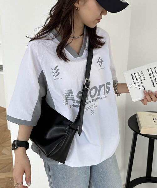 DISCOAT（ディスコート）の「【ユニセックス】配色ナイロン半袖スウェットシャツ《WEB限定》（シャツ/ブラウス・レディース・ネイビー/オフホワイト/グレイッシュベージュ・FREE）」の8枚目の写真