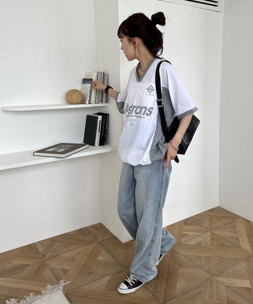 DISCOAT（ディスコート）の「【ユニセックス】配色ナイロン半袖スウェットシャツ《WEB限定》（シャツ/ブラウス・レディース・ネイビー/オフホワイト/グレイッシュベージュ・FREE）」の7枚目の写真