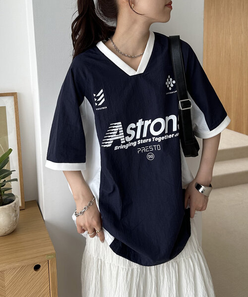 DISCOAT（ディスコート）の「【ユニセックス】配色ナイロン半袖スウェットシャツ《WEB限定》（シャツ/ブラウス・レディース・ネイビー/オフホワイト/グレイッシュベージュ・FREE）」の17枚目の写真