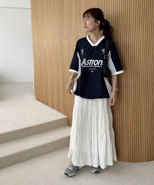 DISCOAT（ディスコート）の「【ユニセックス】配色ナイロン半袖スウェットシャツ《WEB限定》（シャツ/ブラウス・レディース・ネイビー/オフホワイト/グレイッシュベージュ・FREE）」の12枚目の写真