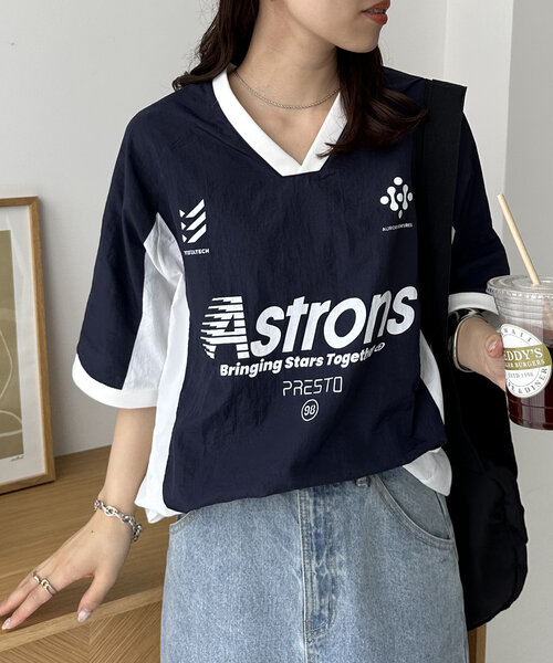 DISCOAT（ディスコート）の「【ユニセックス】配色ナイロン半袖スウェットシャツ《WEB限定》（シャツ/ブラウス・レディース・ネイビー/オフホワイト/グレイッシュベージュ・FREE）」の4枚目の写真