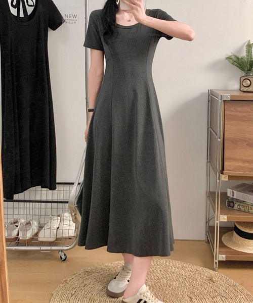 LADY LIKE(レディライク)の「バックリボン半袖ロングワンピース(ワンピース・レディース・グレー/ブラック・M)」の9枚目の写真
