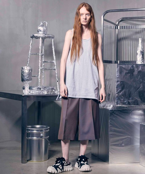 MAISON SPECIAL（メゾンスペシャル）の「《ユニセックスアイテム》Fraise Layered Square Tank Top/フライスレイヤードスクウェアタンクトップ【MAISON SPECIAL/メゾンスペシャル】（タンクトップ・メンズ・ホワイト/ブラック/グレー/チャコールグレー・1/2）」の15枚目の写真