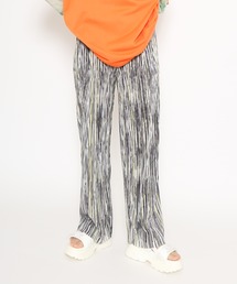 PUNYUS | セルフカット幾何学柄プリーツパンツ(その他パンツ)