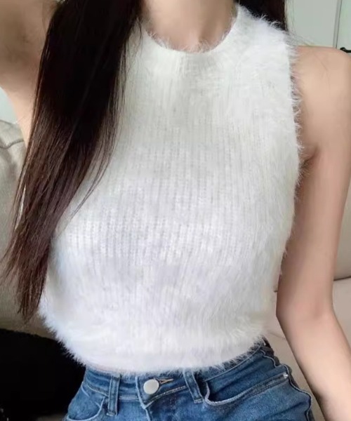 deux amour(ドゥーザムール)の「シャギークロップド丈ノースリトップス(Tシャツ/カットソー・レディース・グレー/ブラック/イエロー/ホワイト・FREE)」の1枚目の写真