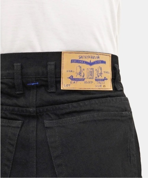 SHINYAKOZUKA（シンヤコヅカ）の「【SHINYAKOZUKA】 ORDINARY CITY BAGGY（デニムパンツ・メンズ・ブラック/インディゴブルー・X-SMALL/SMALL）」の17枚目の写真