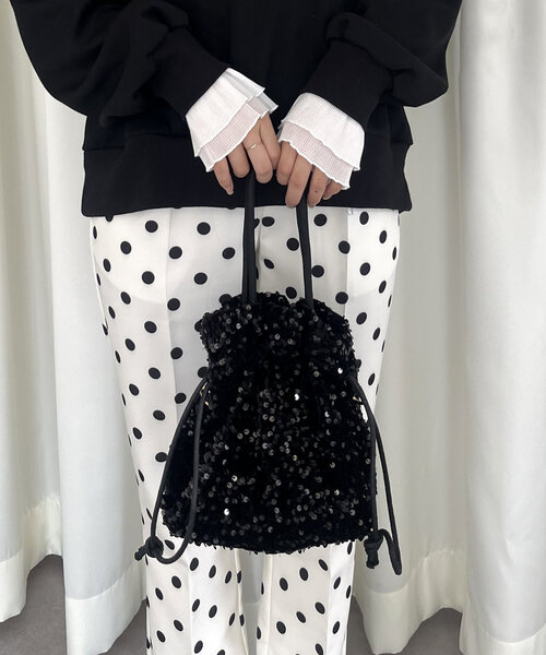 prose verse（プロズヴェール）の「スパンコール巾着ショルダーバッグ（ショルダーバッグ・レディース・シルバー/ブラック・ﾌﾘ-）」の15枚目の写真