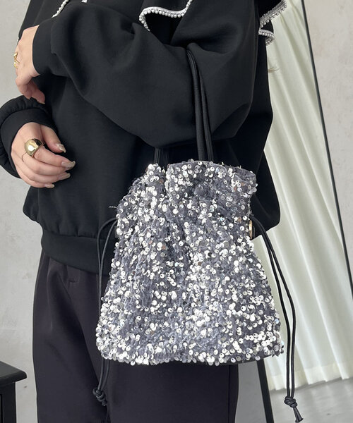 prose verse（プロズヴェール）の「スパンコール巾着ショルダーバッグ（ショルダーバッグ・レディース・シルバー/ブラック・ﾌﾘ-）」の13枚目の写真