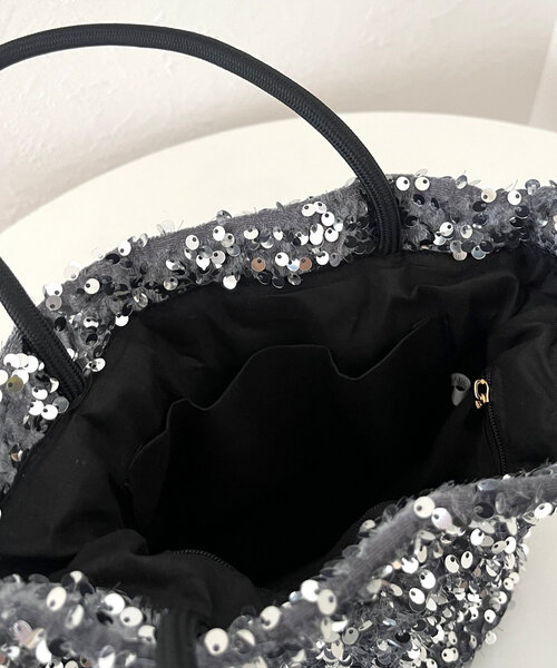 prose verse（プロズヴェール）の「スパンコール巾着ショルダーバッグ（ショルダーバッグ・レディース・シルバー/ブラック・ﾌﾘ-）」の6枚目の写真