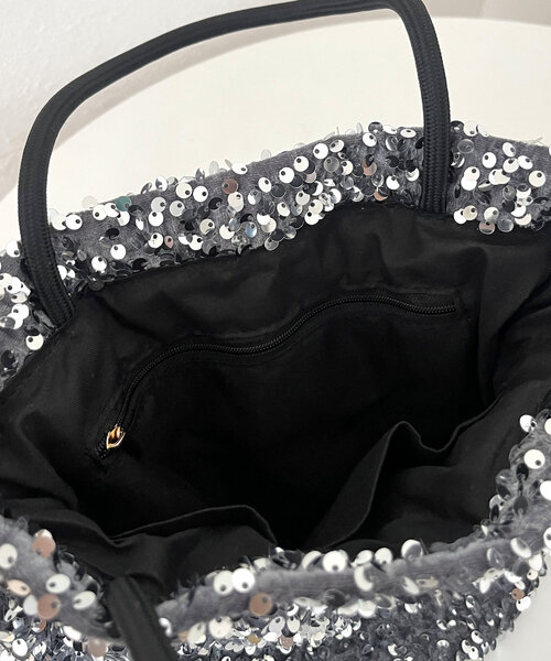 prose verse（プロズヴェール）の「スパンコール巾着ショルダーバッグ（ショルダーバッグ・レディース・シルバー/ブラック・ﾌﾘ-）」の5枚目の写真
