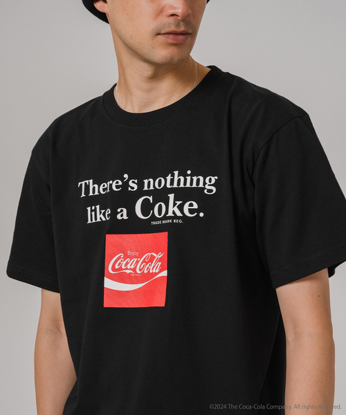 EDIFICE(エディフィス)の「Coca-Cola / 別注 プリント Tシャツ(Tシャツ/カットソー・メンズ・ホワイト×ホワイト/ブラック/ホワイト/ブラックミックス/ライトホワイト/ホワイト系その他/ブラック×ブラック/ブラック系その他・LARGE/MEDIUM/X-LARGE)」の12枚目の写真