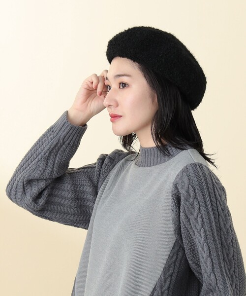 BEAMS HEART(ビームスハート)の「フェイクシープ ベレー帽(ハンチング/ベレー帽・レディース・ベージュ/グレー/ネイビー/ブラック・ONE SIZE)」の2枚目の写真