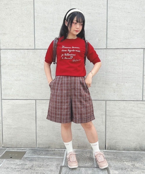 F i.n.t（フィント）の「レター刺繍5分袖ニットプルオーバー/fint（ニット/セーター・レディース・アイボリー/ブラック/レッド・FREE）」の10枚目の写真