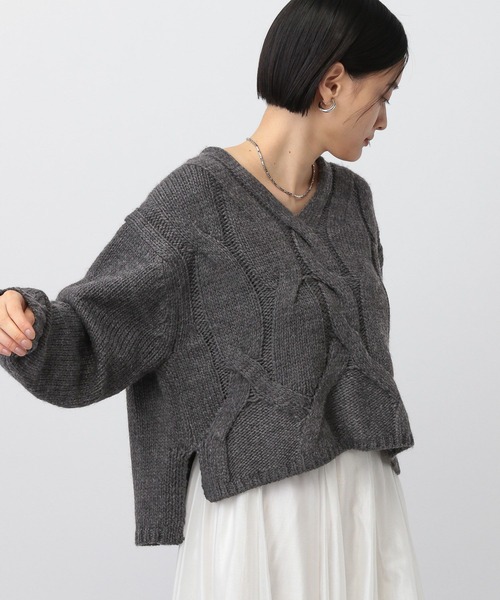 A part by（アパートバイ）の「イタリーケーブルBIGプルオーバーニット（ニット/セーター・レディース・アイボリー/チャコールグレー/グリーン系その他4・FREE）」の10枚目の写真