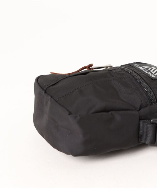 GREGORY（グレゴリー）の「クイックポケットS ショルダーバッグ QUICKPOCKET S 1.5L（ショルダーバッグ・メンズ・ブラック・ONE）」の3枚目の写真