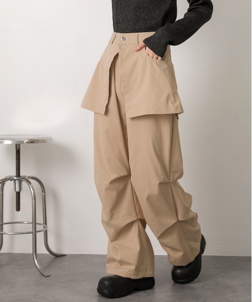 ad thie(アドティエ)の「スカート付き タックフレアパンツ(その他パンツ・レディース・ブラック/オフホワイト/ベージュ・FREE)」の3枚目の写真