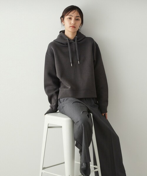 OPAQUE.CLIP（オペークドットクリップ）の「◆ショートフーディ/セットアップ対応【洗濯機洗い可】（パーカー・レディース・ブラック/ライトベージュ/グレー/チャコール・38/40/42）」の13枚目の写真