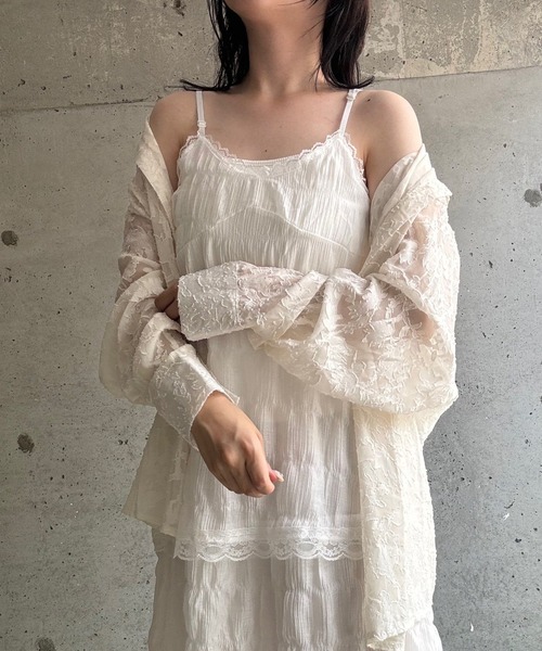 merrylatte（メリーラテ）の「フリルティアードキャミワンピース（ワンピース・レディース・ブラック/ホワイト・MEDIUM/LARGE/SMALL）」の8枚目の写真