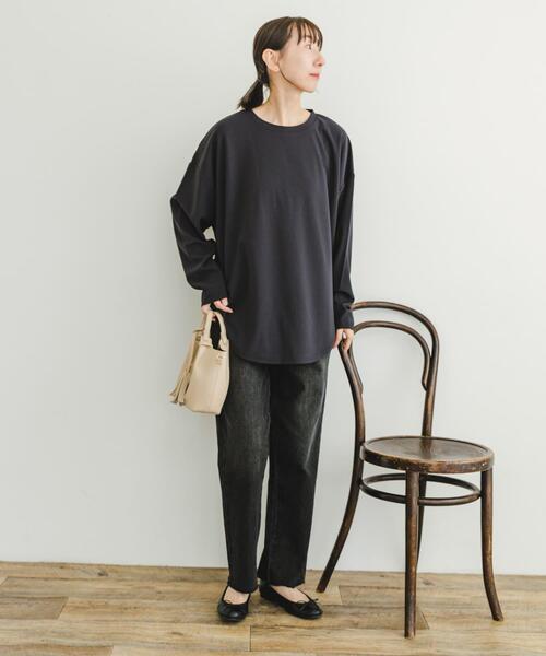 ITEMS URBANRESEARCH(アイテムズ アーバンリサーチ)の「カットジョーゼットロングTシャツ(Tシャツ/カットソー・レディース・チャコールグレー/オフホワイト/ライトカーキ・FREE)」の19枚目の写真