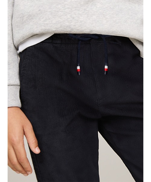 TOMMY HILFIGER(トミーヒルフィガー)の「BOYS コーデュロイパンツ(その他パンツ・キッズ・ベージュ/ネイビー・130cm/160cm/140cm/150cm)」の16枚目の写真
