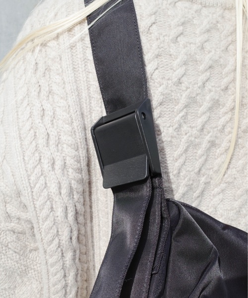 UNIVERSAL OVERALL（ユニバーサルオーバーオール）の「UNIVERSAL OVERALL / Nylon HOBO shoulder（L） / UVO-196（ショルダーバッグ・レディース・チャコールグレー/ブラック/ベージュ・ONESIZE）」の11枚目の写真