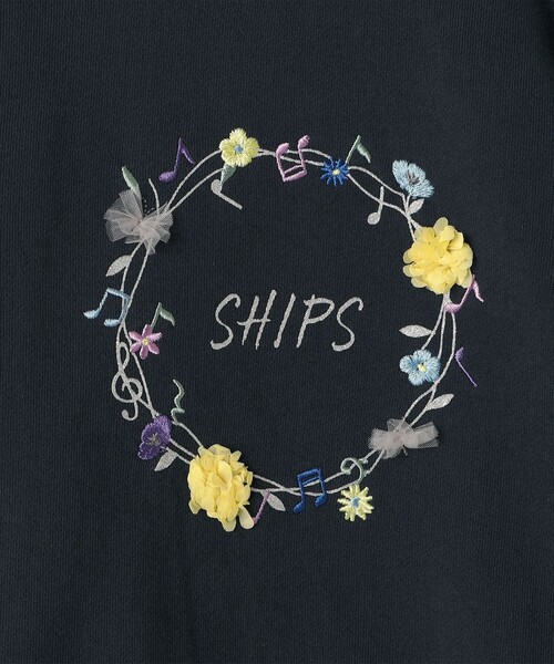 SHIPS(シップス)の「SHIPS KIDS:80~90cm / ミュージック フラワー スウェット(スウェット・キッズ・オフホワイト/ネイビー・80/90)」の4枚目の写真