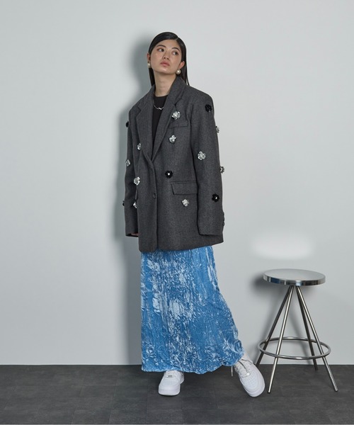 THE YOn（ザヨン）の「クラッシュベロアセミフレアスカート（スカート・レディース・チャコールアッシュ/ブルー/イエロー/ベージュ・FREE）」の12枚目の写真