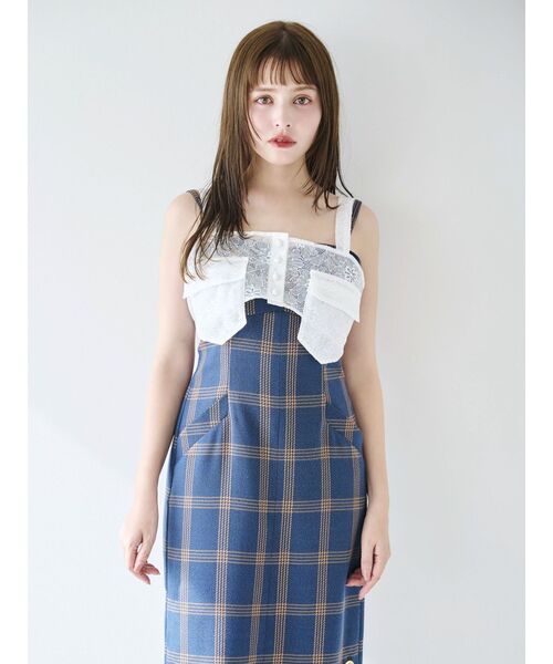 dazzlin（ダズリン）の「ダブルポケットマテリアルビスチェ（ベスト・レディース・オフホワイト/キャメル・SMALL/MEDIUM）」の4枚目の写真