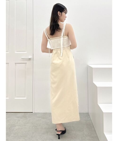 dazzlin（ダズリン）の「ダブルポケットマテリアルビスチェ（ベスト・レディース・オフホワイト/キャメル・SMALL/MEDIUM）」の15枚目の写真