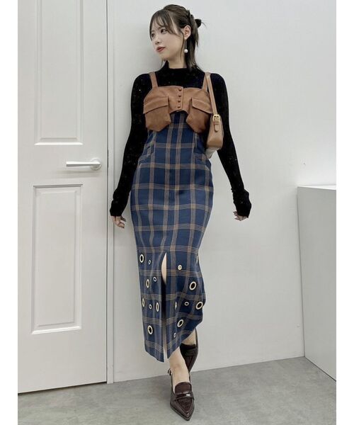 dazzlin（ダズリン）の「ダブルポケットマテリアルビスチェ（ベスト・レディース・オフホワイト/キャメル・SMALL/MEDIUM）」の19枚目の写真