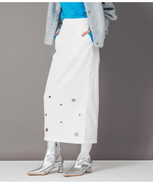 Settimissimo（セッティミッシモ）の「裏起毛アイレットナロースカート（スカート・レディース・ブラック/オフホワイト・FREE）」の4枚目の写真