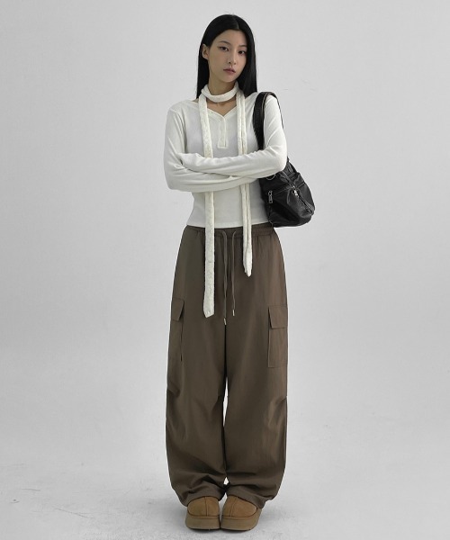 BLACKUP（ブラックアップ）の「[MADE] ケリッシュリブボタン長袖Tシャツ（Tシャツ/カットソー・レディース・アイボリー/グレー/ブラック・ONESIZE）」の14枚目の写真