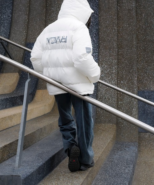 RVCA×AZUL SMU PUFFER JKT L ルーカ　ホワイト 新品 OUTLET】RVCA メンズ PUFFER JACKET ジャケット【2023年冬モデル】