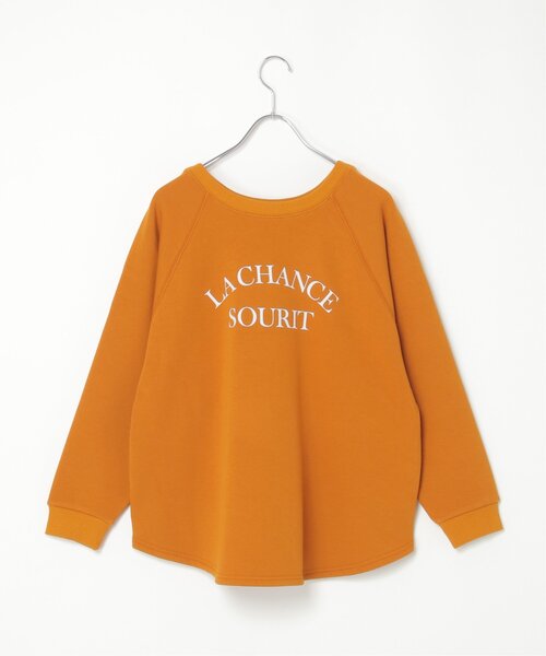 LBC（エルビーシー）の「ラグラン2WAY裏起毛スウェットプルオーバー（スウェット・レディース・オフホワイト/ネイビー/オレンジ・M）」の19枚目の写真