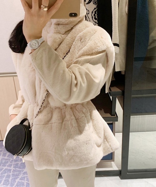 【新品未使用タグ付完売品】メゾンドドルチェ　ウォッシャブルファーベストホワイト Maison de Dolce ウォッシャブルファーベスト ホワイト - メルカリ