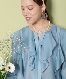 anni plus（アニープラス）の「シャンブレーローン　ラッフルフリル　ブラウス（シャツ/ブラウス）」