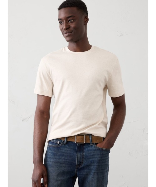 BANANA REPUBLIC FACTORY STORE(バナナリパブリック ファクトリーストア)の「BANANA REPUBLIC FACTORY STORE LUXE TOUCH クルーネックTシャツ半袖(Tシャツ/カットソー・メンズ・ホワイト/ネイビー/ナチュラル/その他/ライトブルー/ブラック/ブルー/アイボリー・S/M/L/XL)」の3枚目の写真