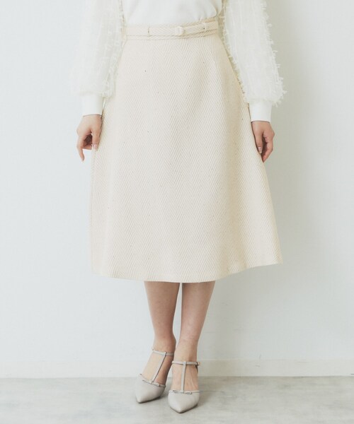 index（インデックス）の「ツイードヘリンボーンフレアスカート【洗濯機洗い可/イージーアイロン】（スカート・レディース・ライトベージュ/サックスブルー/チャコールグレー・38/40/36/42）」の16枚目の写真