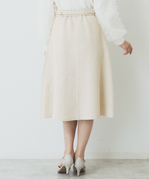 index（インデックス）の「ツイードヘリンボーンフレアスカート【洗濯機洗い可/イージーアイロン】（スカート・レディース・ライトベージュ/サックスブルー/チャコールグレー・38/40/36/42）」の18枚目の写真