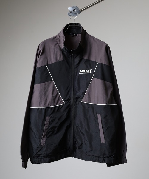 SUGGESTION（サジェッション）の「Nylon switching full zip blouson / ナイロン切り替え フルジップブルゾン unisex（ナイロンジャケット・メンズ・ワイン/ブラック/オフホワイト・M/L）」の3枚目の写真