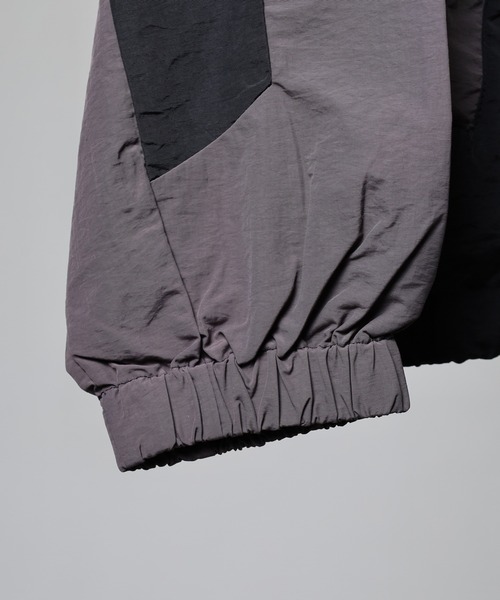 SUGGESTION（サジェッション）の「Nylon switching full zip blouson / ナイロン切り替え フルジップブルゾン unisex（ナイロンジャケット・メンズ・ワイン/ブラック/オフホワイト・M/L）」の13枚目の写真