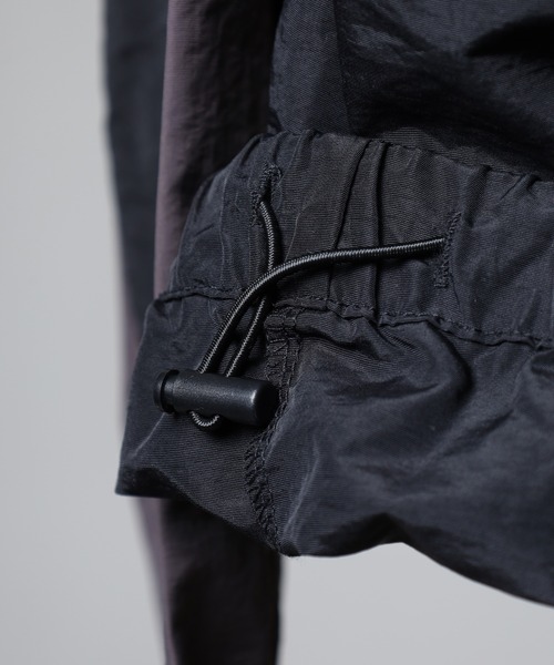 SUGGESTION（サジェッション）の「Nylon switching full zip blouson / ナイロン切り替え フルジップブルゾン unisex（ナイロンジャケット・メンズ・ワイン/ブラック/オフホワイト・M/L）」の14枚目の写真