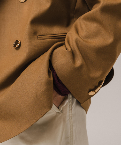 Couture d'adam（クチュールドアダム）の「COUTURE D’ADAM(クチュール ド アダム) Double JK / Blazer CAMEL（テーラードジャケット・メンズ・ベージュ・40/42）」の2枚目の写真