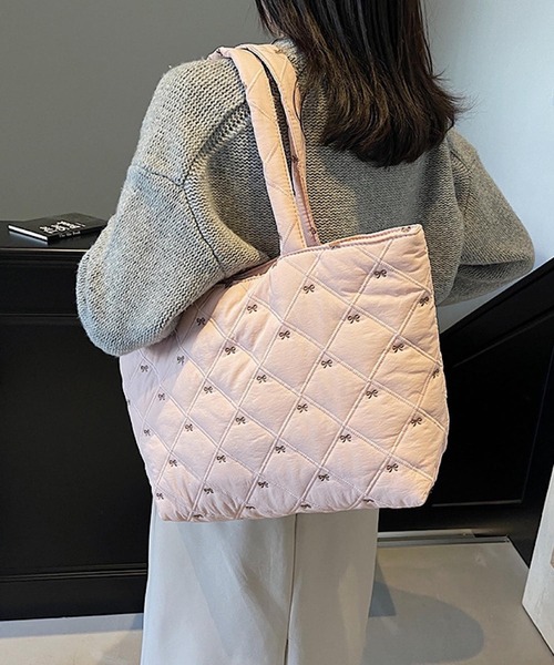 Mignonjour(ミニョンジュール)の「Mignonjour/リボンキルティングトートバッグ M2698(トートバッグ・レディース・ブラウン/ホワイト/ブラック/ピンク・FREE)」の7枚目の写真