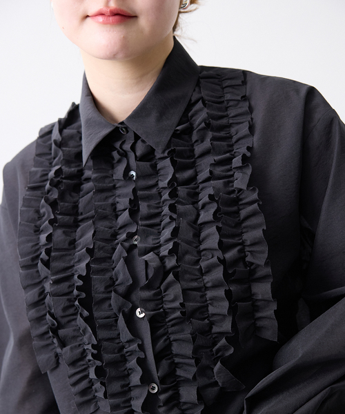 IENA◆25SS/シャツカラーフリルブラウス/FREE/ポリエステル/BLK/// シャツカラーフリルブラウス（シャツ／ブラウス）｜IENA（イエナ