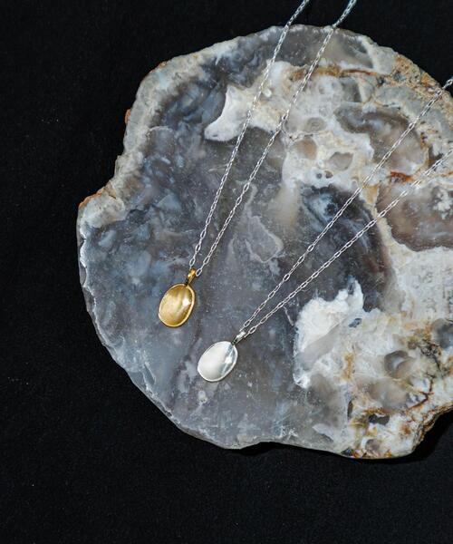 URBAN RESEARCH(アーバンリサーチ)の「decor『デコール』 Ovalcharm Longnecklace(ネックレス・レディース・シルバー/ゴールド・-)」の17枚目の写真